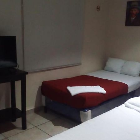 Domus Hotel San Salvador Exterior foto